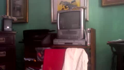 ciuk online show from 10/10/25, 08:46