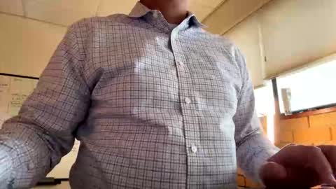 Cjd32 online show from 11/24/25, 07:46