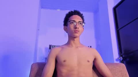 Snapshot of cj_davis1 chatting on 11/20/25, 05:07 cj_davis1 online show from 11/20/25, 05:07