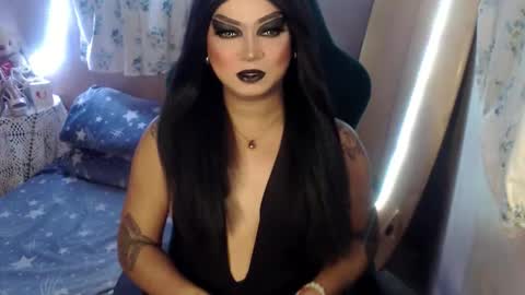 QUEEN CESS online show from 04/26/26, 12:58