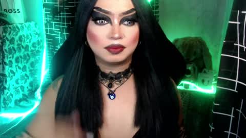 QUEEN CESS online show from 07/27/26, 08:21