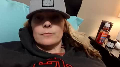 Snapshot of cj_wunderlust chatting on 10/13/25, 02:44 cj_wunderlust online show from 10/13/25, 02:44