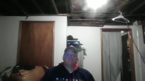 Snapshot of cjohns3501 chatting on 04/16/26, 03:51 cjohns3501 online show from 04/16/26, 03:51