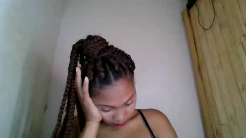 ckamilla45 online show from 12/04/25, 04:00