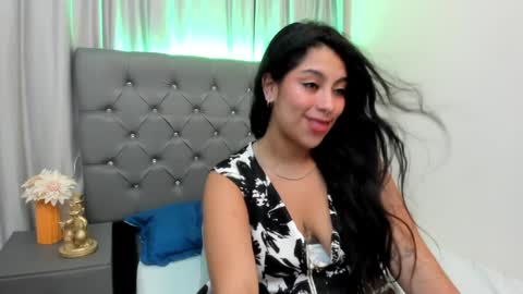 claire aristizabal online show from 12/13/24, 10:23