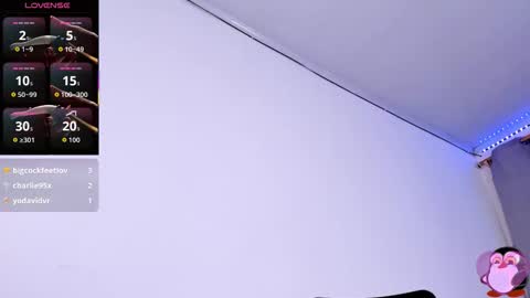 Snapshot of claire_empire chatting on 11/27/25, 08:16 claire_empire online show from 11/27/25, 08:16