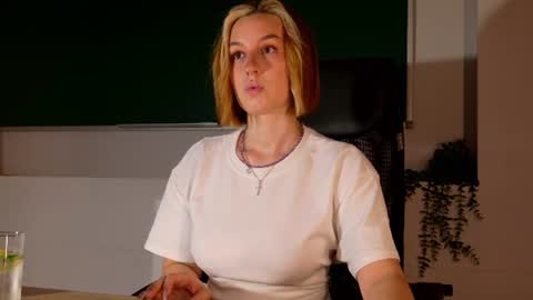 Claire online show from 07/04/26, 03:07