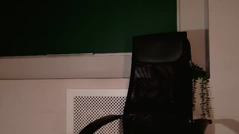 Claire online show from 07/23/26, 04:16