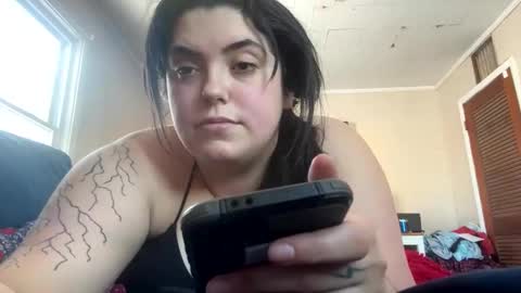 claireranda online show from 12/16/25, 05:07