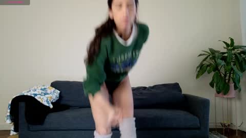 clairevarhol online show from 05/21/26, 10:33
