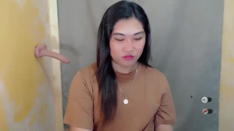 CLAIRE online show from 12/17/24, 03:17