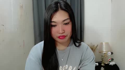 CLAIRE online show from 10/03/25, 06:21