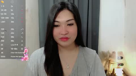 Snapshot of clairewntr_ chatting on 11/17/25, 04:40 CLAIRE online show from 11/17/25, 04:40