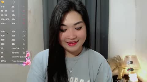 Snapshot of clairewntr_ chatting on 11/28/25, 04:37 CLAIRE online show from 11/28/25, 04:37