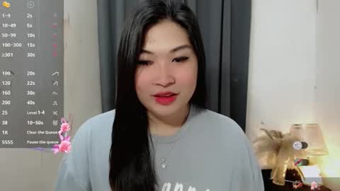 Snapshot of clairewntr_ chatting on 12/01/25, 05:12 CLAIRE online show from 12/01/25, 05:12