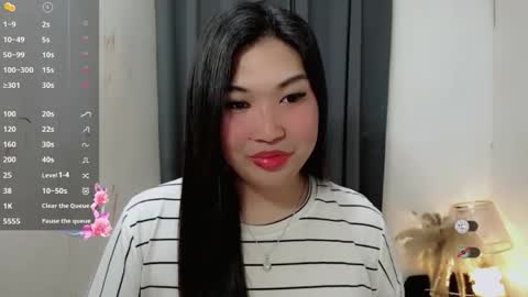 Snapshot of clairewntr_ chatting on 12/02/25, 05:46 CLAIRE online show from 12/02/25, 05:46