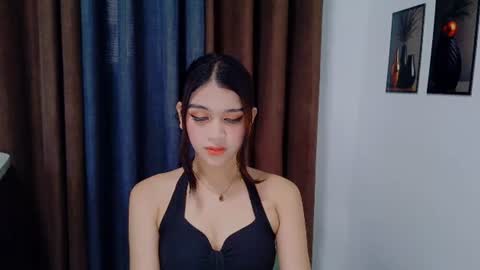YOUR HUNTER GODDESS online show from 07/22/26, 05:54