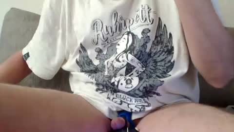Snapshot of clamk454 chatting on 06/10/26, 12:48 clamk454 online show from 06/10/26, 12:48