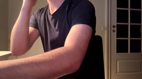 clamshive7 online show from 10/28/25, 08:55