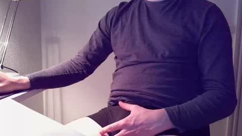 clamshive7 online show from 11/22/25, 03:00