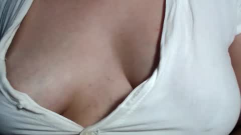 CLARA AT YOUR SERVICE online show from 01/06/25, 09:30