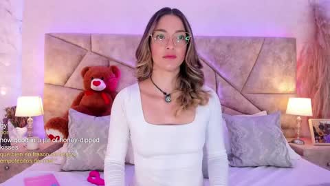 Clara del mar online show from 05/15/26, 10:11