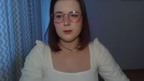 Snapshot of claralovely chatting on 05/10/26, 05:07 Clara online show from 05/10/26, 05:07
