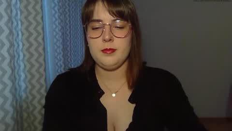 Snapshot of claralovely chatting on 05/20/26, 05:41 Clara online show from 05/20/26, 05:41