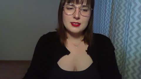 Clara online show from 06/15/26, 05:59