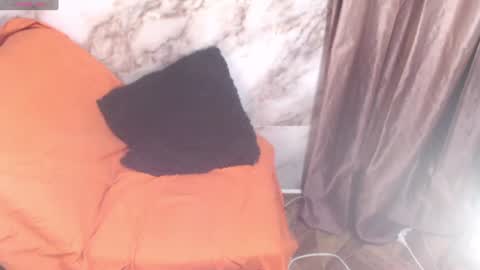 Snapshot of claraluna_ws chatting on 06/11/26, 11:36 claraluna online show from 06/11/26, 11:36