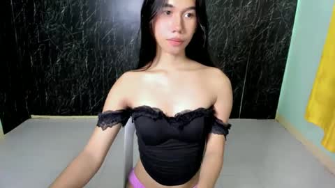 clarence_69 online show from 03/11/25, 04:54