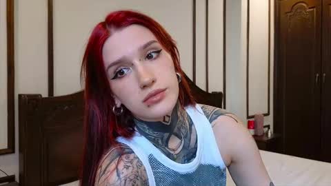 Sophie online show from 04/19/26, 05:29