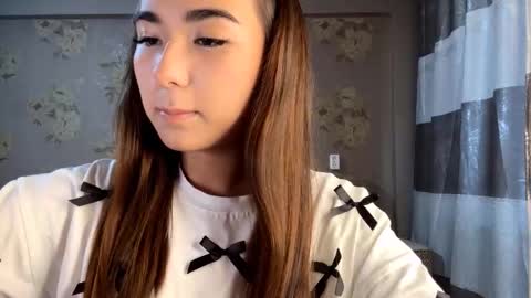 Yuna online show from 10/08/25, 09:07