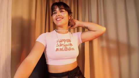 Snapshot of claricerose chatting on 11/27/25, 12:46 clarise online show from 11/27/25, 12:46