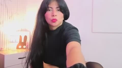 clariss_brown online show from 10/01/25, 12:00