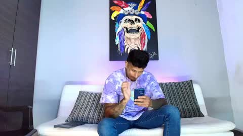 Juanpaindependent model online show from 01/12/25, 12:01