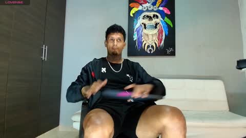 Juanpaindependent model online show from 01/18/25, 12:47