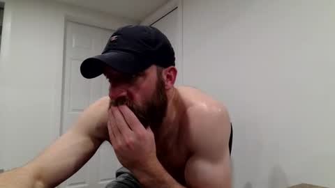 Snapshot of clarkecock chatting on 12/18/25, 03:29 Clarke Cock online show from 12/18/25, 03:29