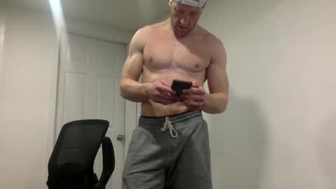 Snapshot of clarkecock chatting on 02/21/26, 02:51 Clarke Cock online show from 02/21/26, 02:51