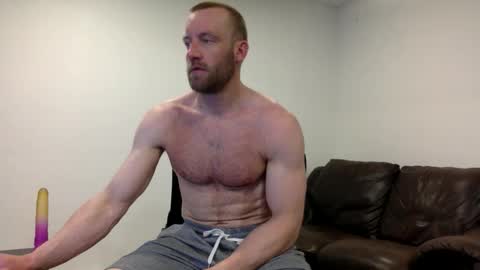 Snapshot of clarkecock chatting on 03/25/26, 12:11 Clarke Cock online show from 03/25/26, 12:11