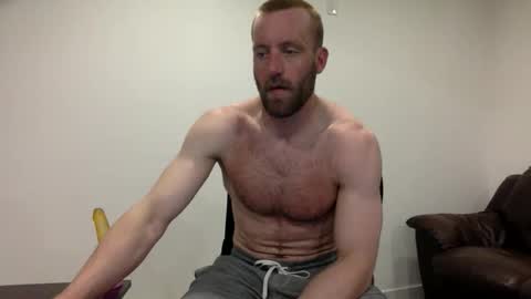 Snapshot of clarkecock chatting on 04/02/26, 01:42 Clarke Cock online show from 04/02/26, 01:42
