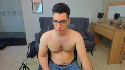 ClarkSlade online show from 10/09/25, 06:11