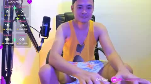 Snapshot of clarkyplaze chatting on 02/01/25, 12:37 Clark online show from 02/01/25, 12:37