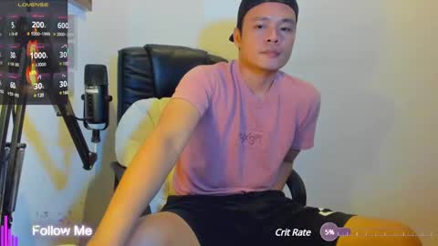 Snapshot of clarkyplaze chatting on 02/28/25, 01:03 Clark online show from 02/28/25, 01:03