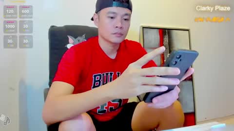 Snapshot of clarkyplaze chatting on 06/02/26, 12:34 Clark online show from 06/02/26, 12:34