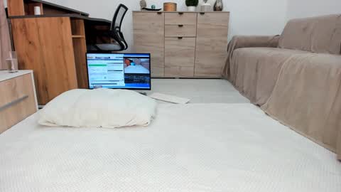 Snapshot of classy_medeeea chatting on 10/04/25, 02:09 Deea xxx online show from 10/04/25, 02:09