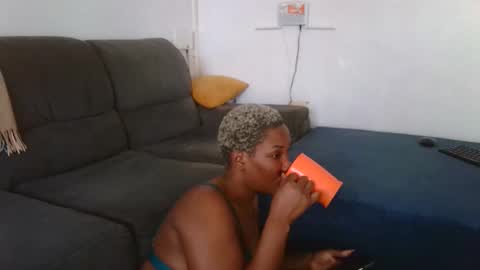 Snapshot of classyhornybabe chatting on 09/16/25, 04:35 Angel online show from 09/16/25, 04:35