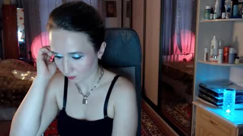 classyinna online show from 12/03/25, 08:34