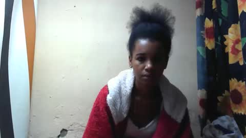 Snapshot of claudiannah chatting on 09/13/25, 06:24 claudianne online show from 09/13/25, 06:24