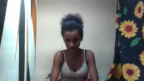 Snapshot of claudiannah chatting on 10/24/25, 05:59 claudianne online show from 10/24/25, 05:59